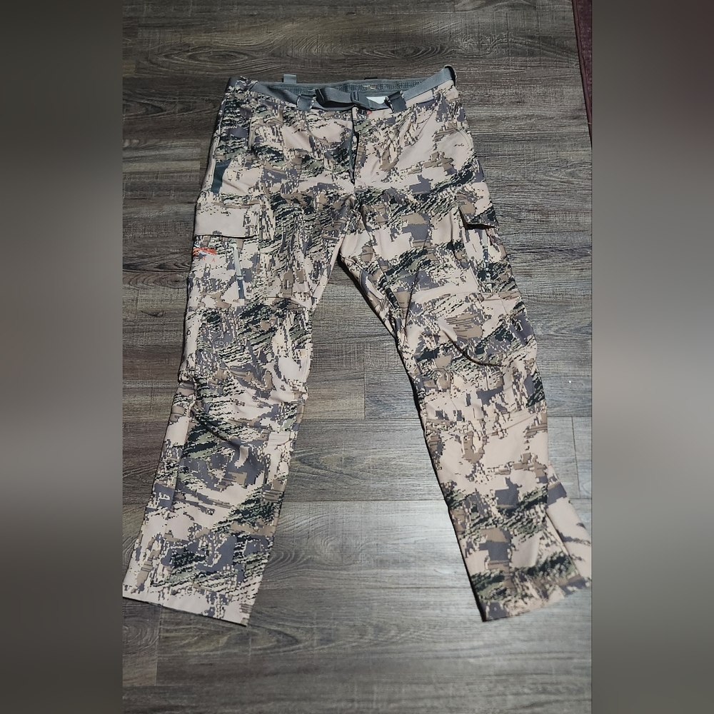 Sitka men's pants size 36 new